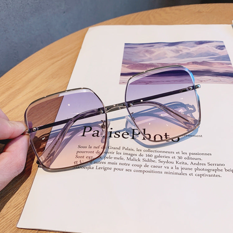 Celina – Rimless Statement Sunglasses