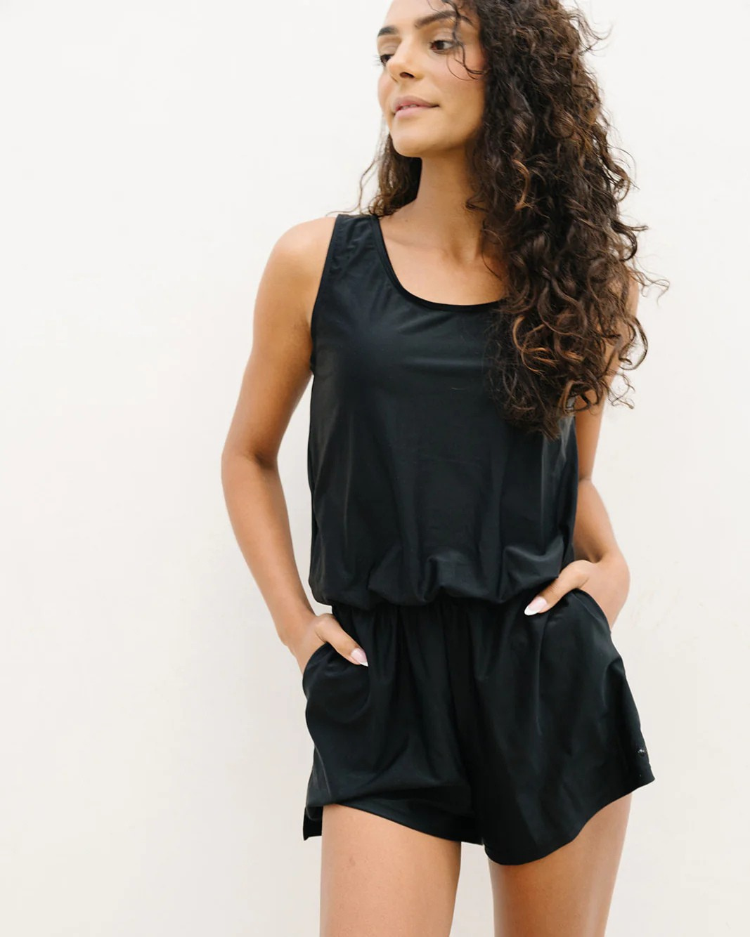 Nicole | Elegant Ruffled Swimsuit with Bust Support