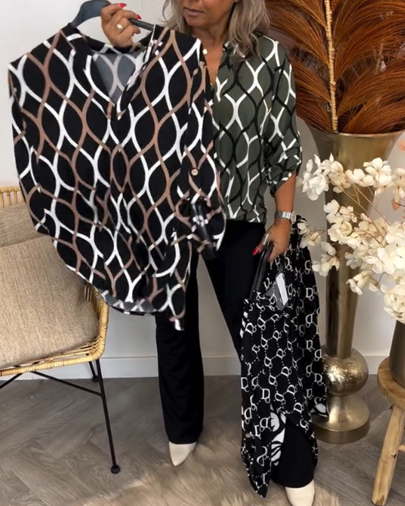 Laurel | Blouse with Graphic Print