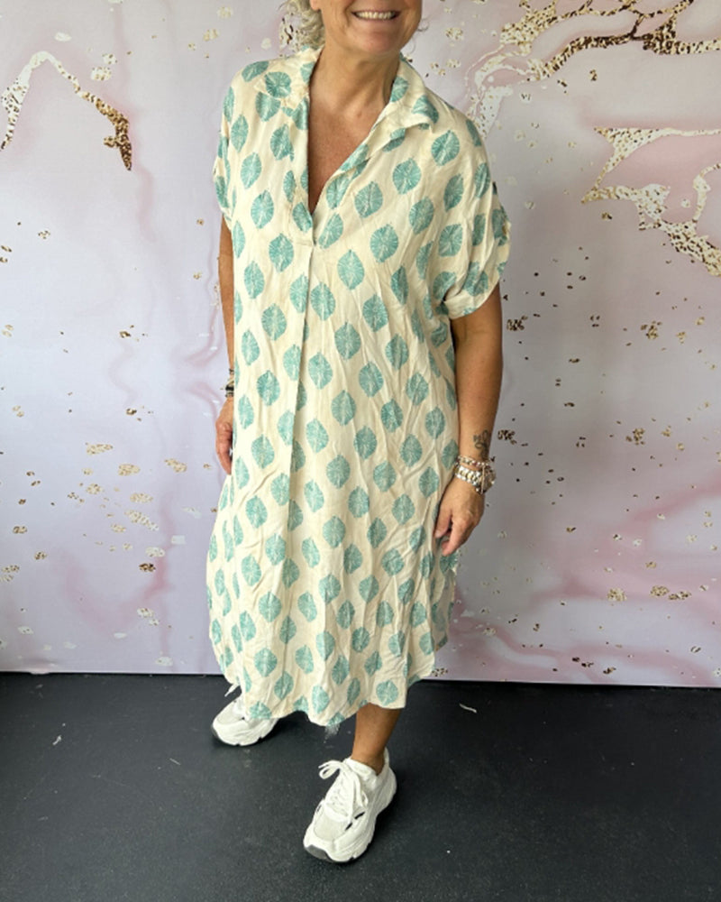 Irene | Stylish dress with V-neck