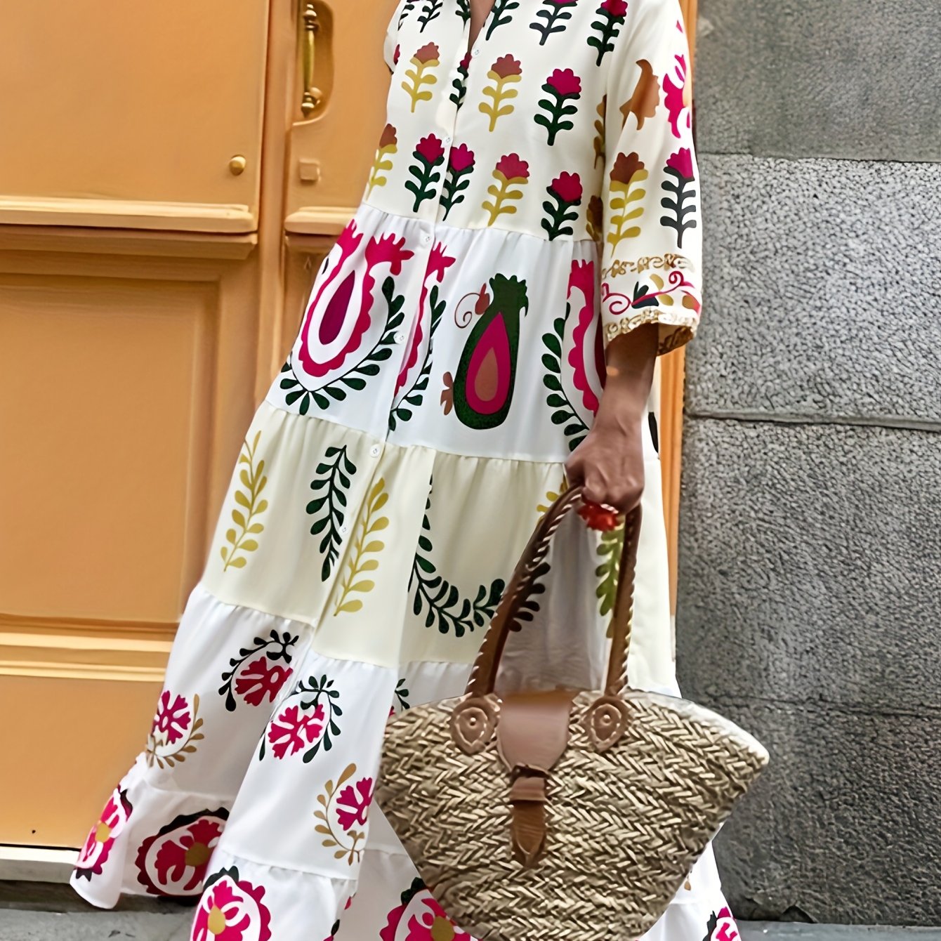 Isala | Graphic Floral Print Maxi Dress