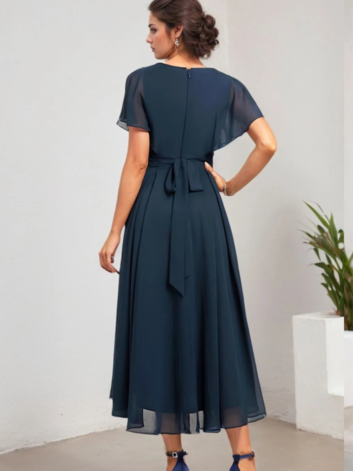 Beverley | Elegant Chiffon Dress – Flowy, Flattering & Timelessly Beautiful