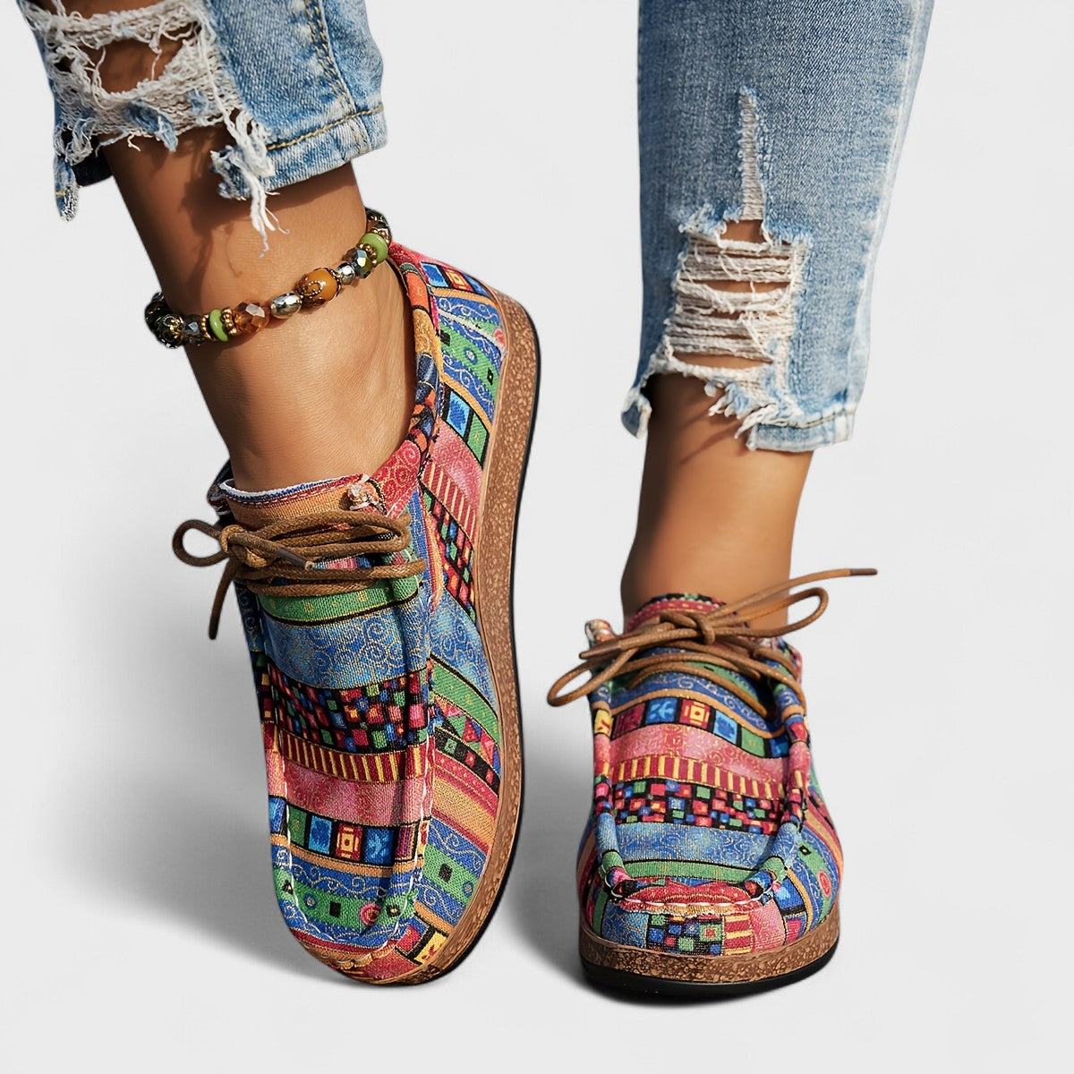 Nicole - Lightweight and Comfortable Orthopedic Sneakers