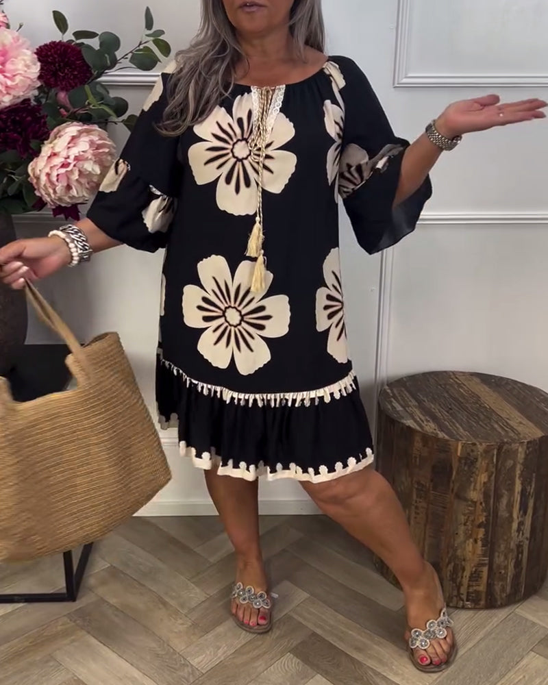 Trudy | Bold Floral Shift Dress – Effortless & Confident