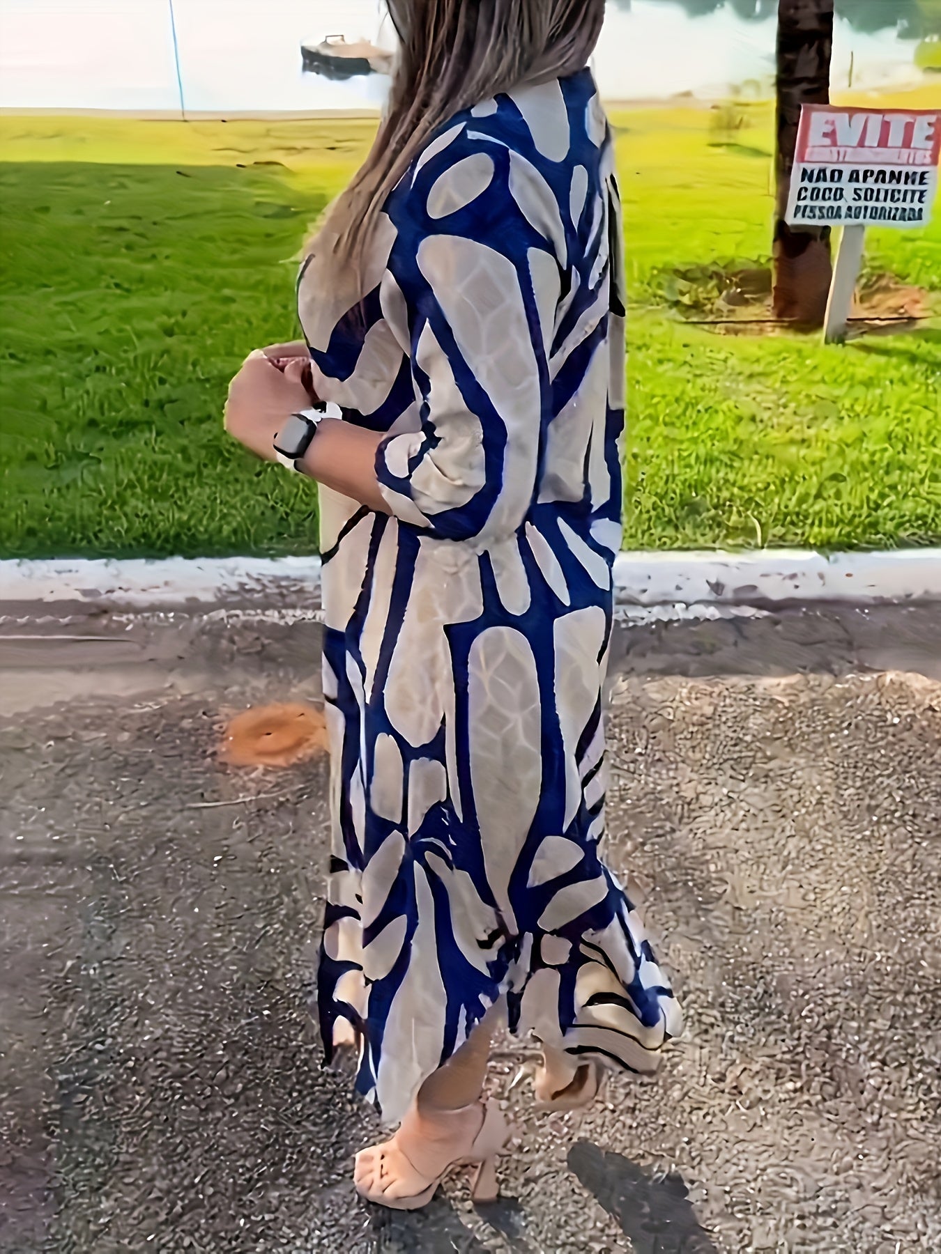 Emma | Modern Button-Front Midi Dress – Bold, Chic & Comfortable