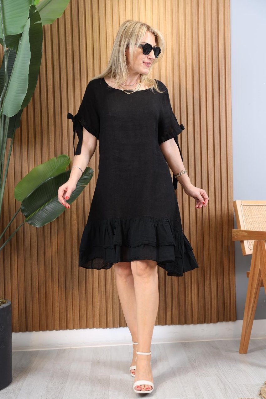Jill | Ruffled Black Dress