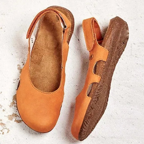 Smyth | Sandals with Support