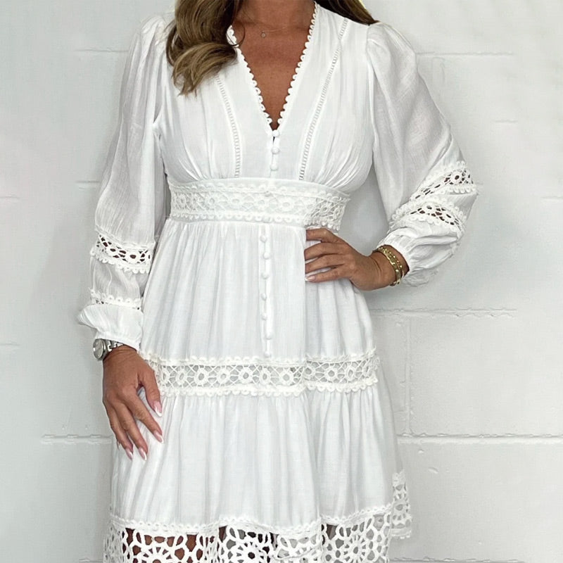 Jodie | Airy Flattering Lace Knee-Length Dress