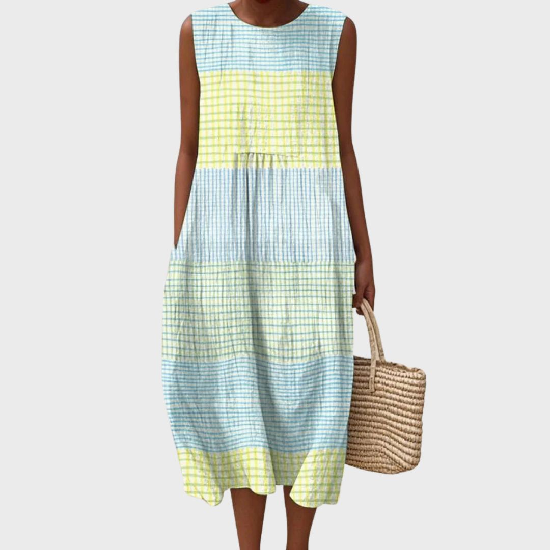 Isla | Breezy Summer Dress in a Fresh Checkered Design
