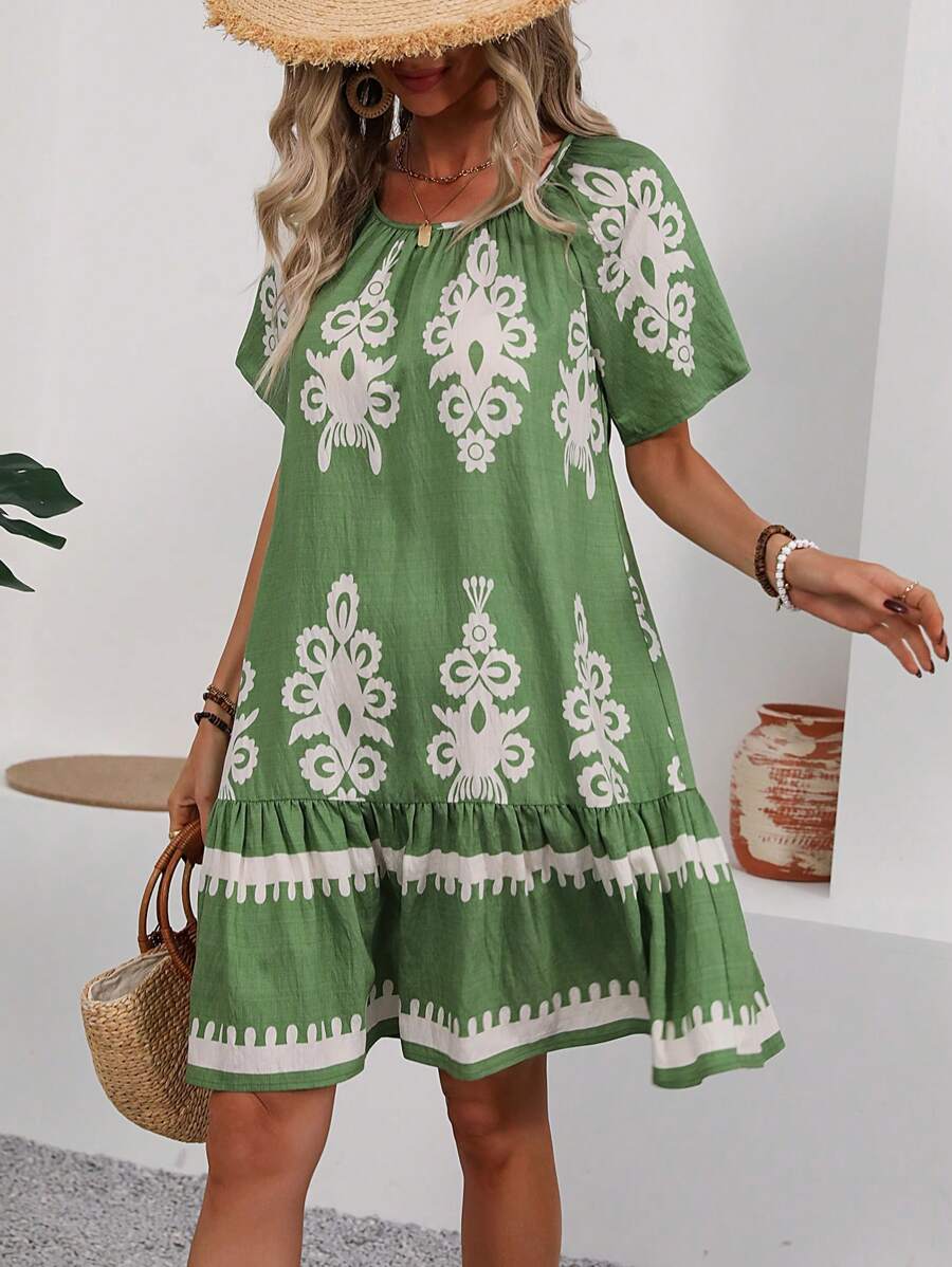 Kelly |  Round Neck Short Sleeve Knee Length Dress