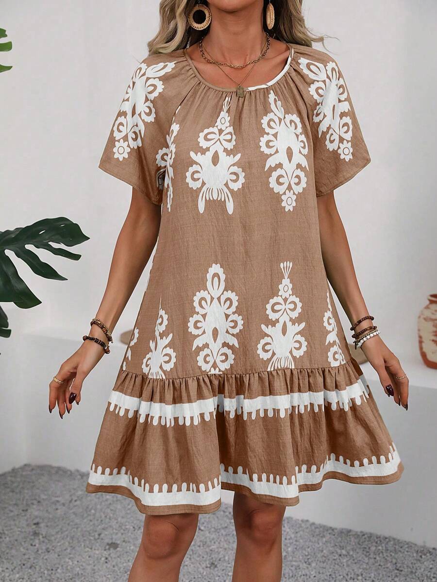 Kelly |  Round Neck Short Sleeve Knee Length Dress