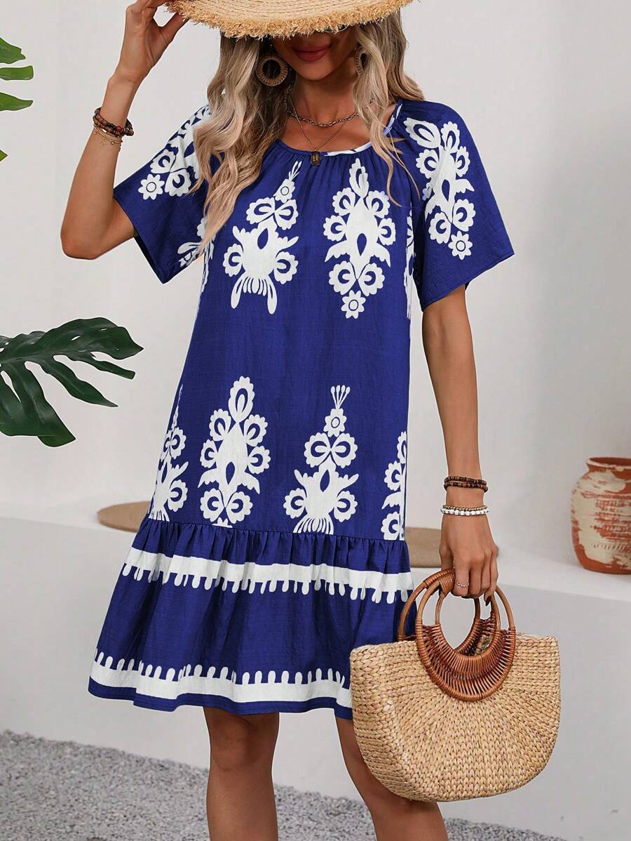 Kelly |  Round Neck Short Sleeve Knee Length Dress