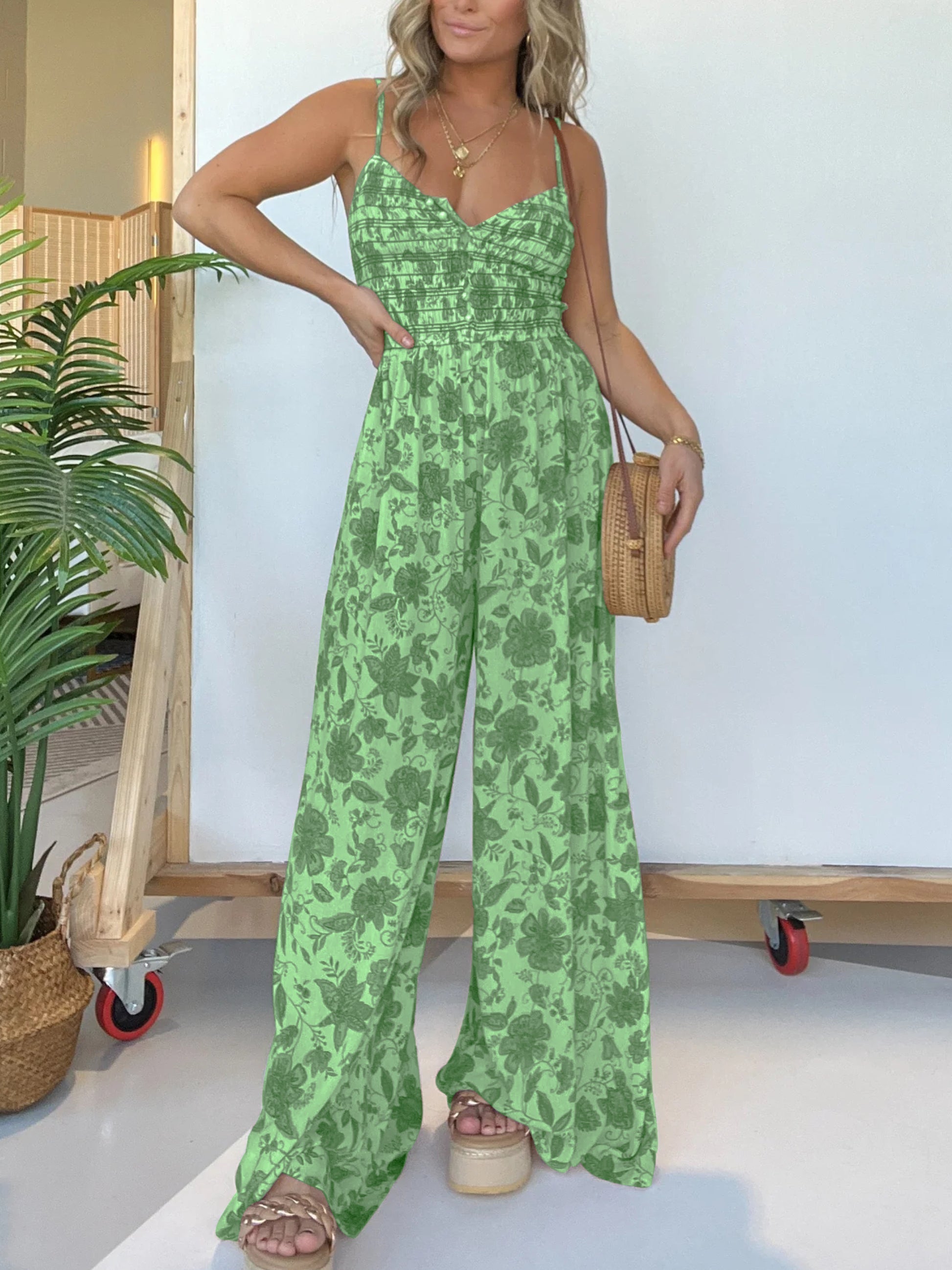 Vivian | Elegant Floral Jumpsuit – Light, Flattering & Effortlessly Stylish