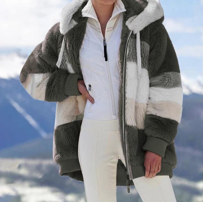 Jodie | Colorblock Hooded Winter Plush Jacket with Pockets