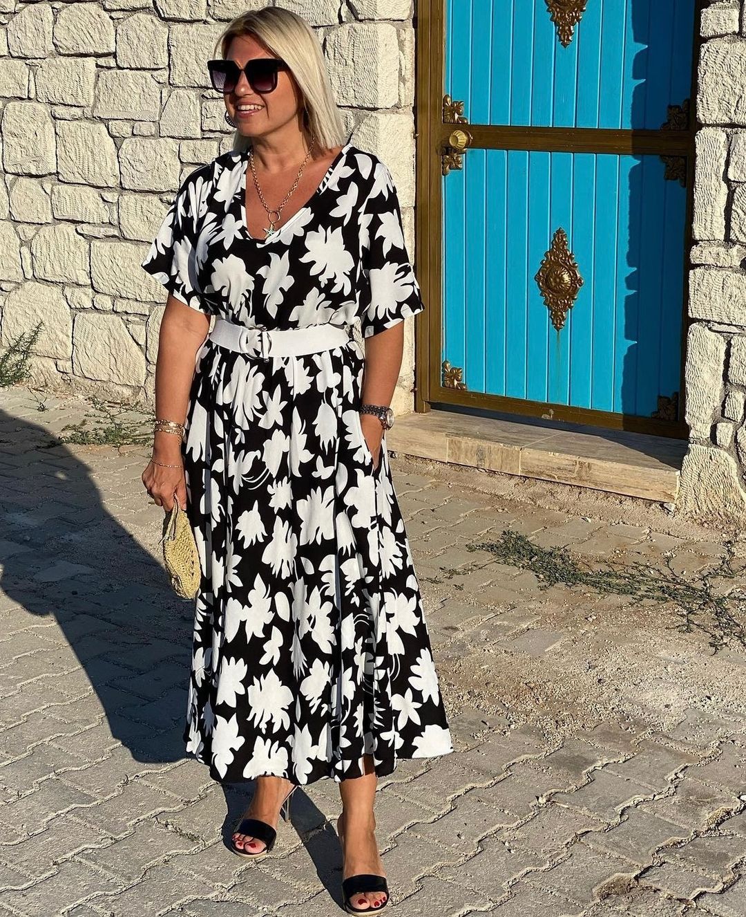 Amy | Elegant Summer Dress with Floral Print