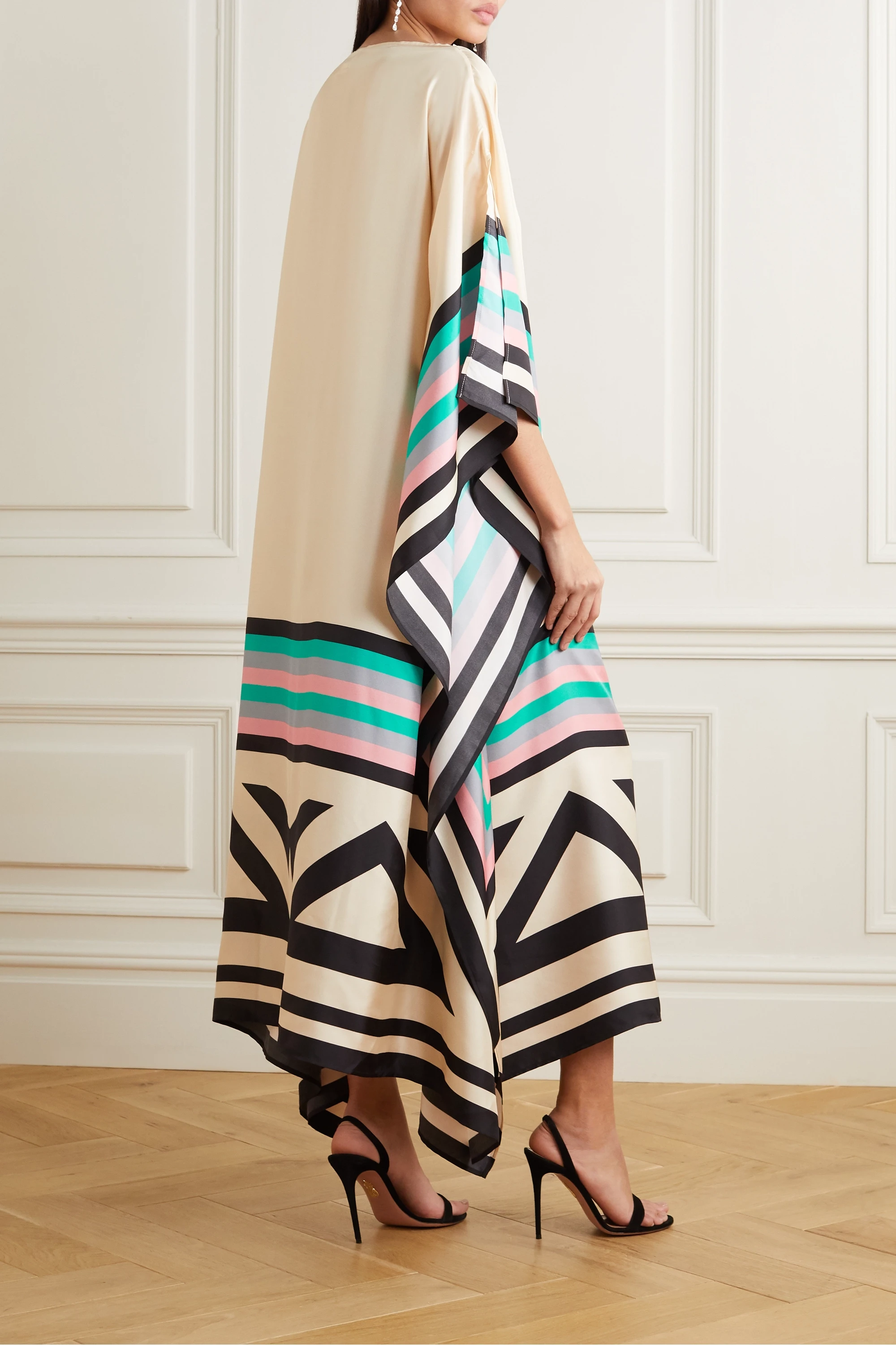 Austin | Elegant Caftan with Geometric Print