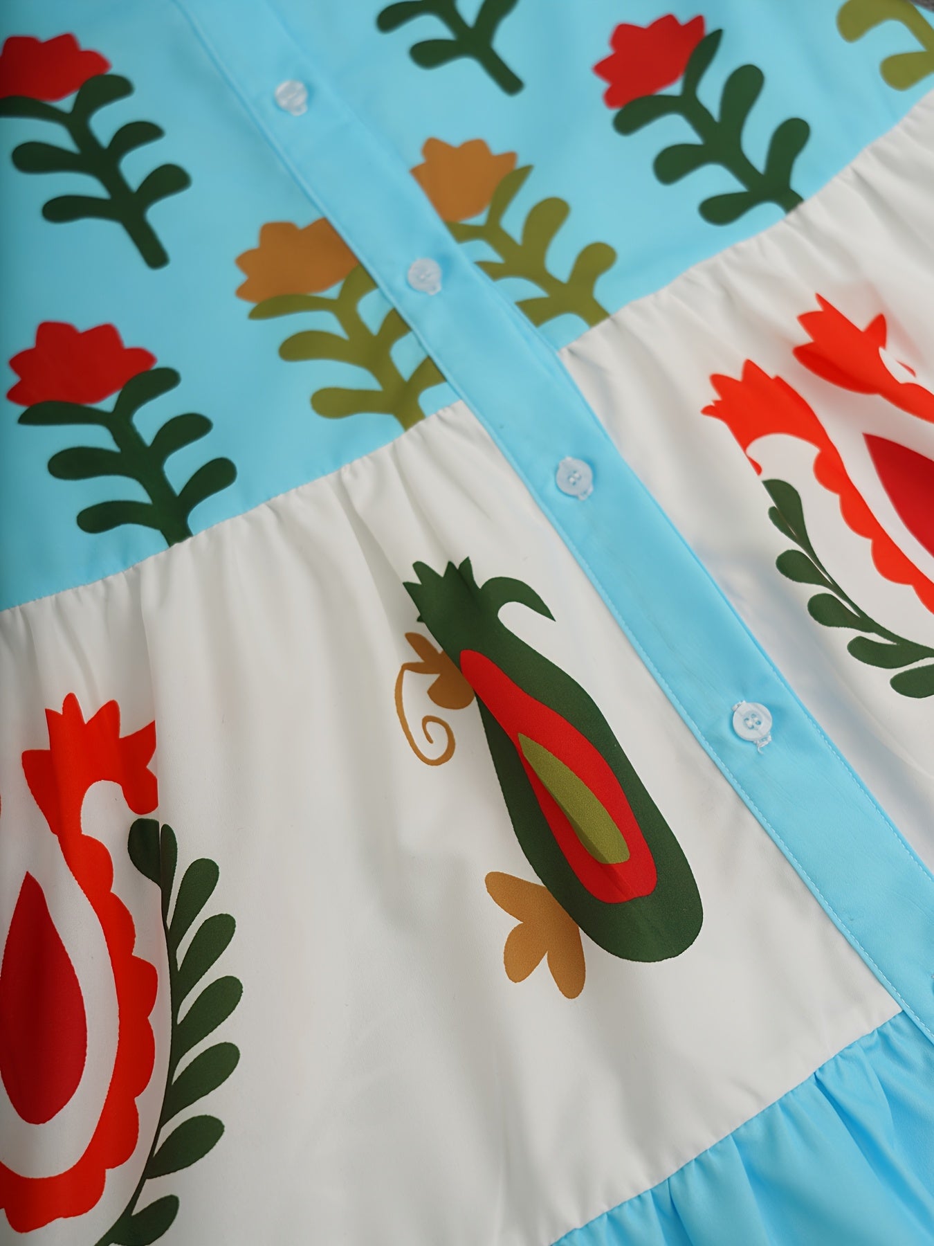 Isala  | Graphic Floral Print Maxi Dress