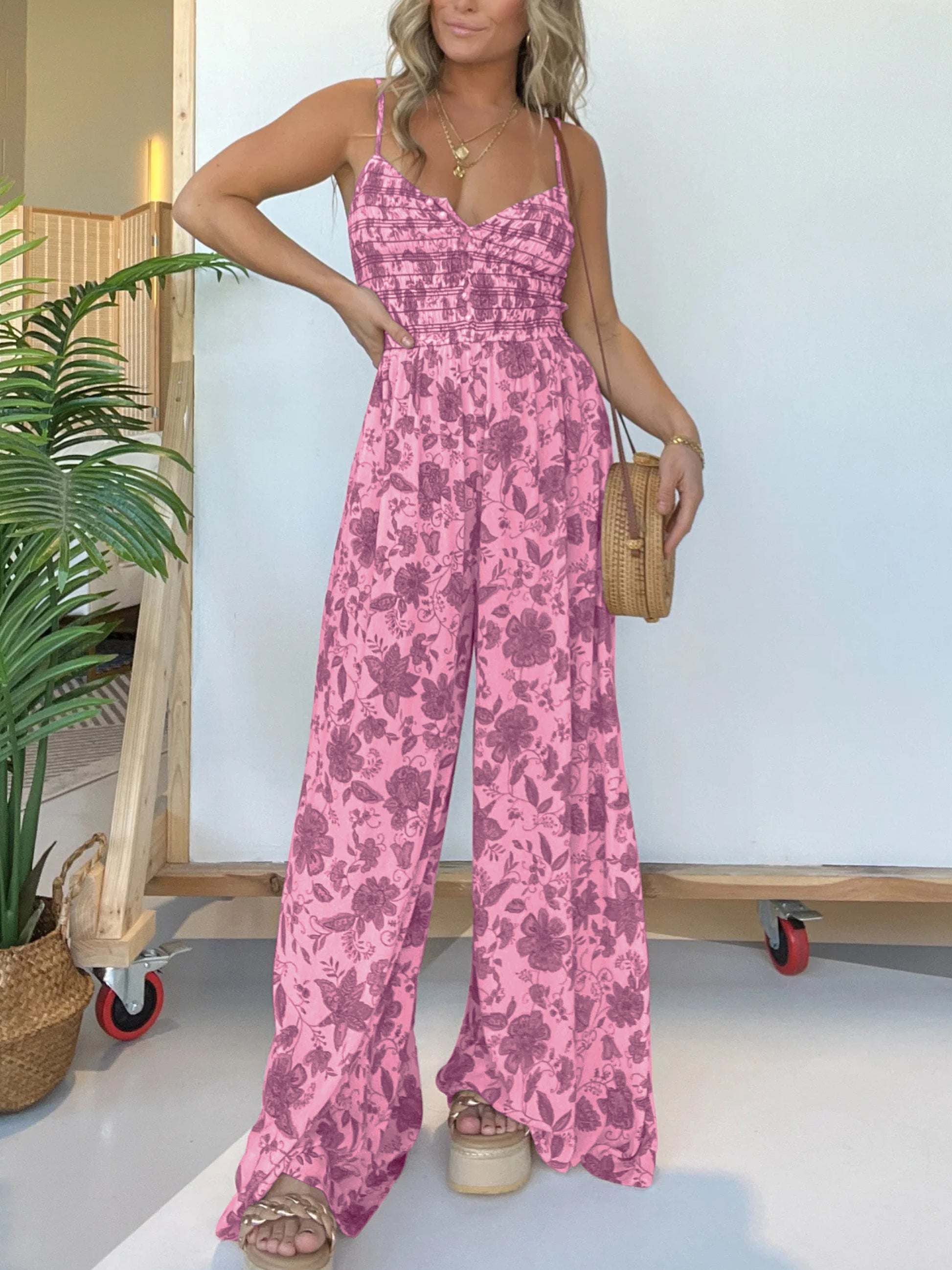 Vivian | Elegant Floral Jumpsuit – Light, Flattering & Effortlessly Stylish