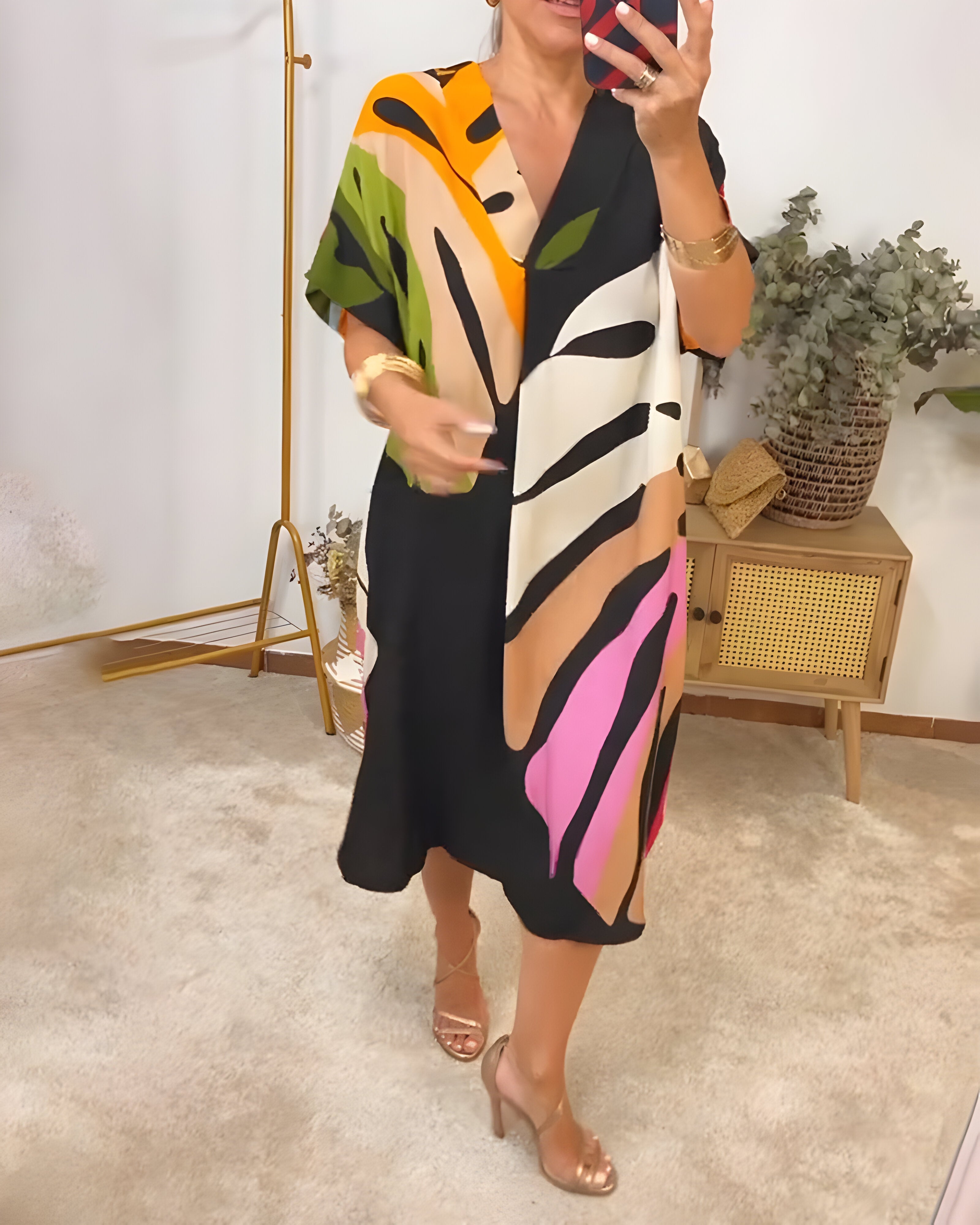 Linda | Casual Dress with Colorful Leaf Print