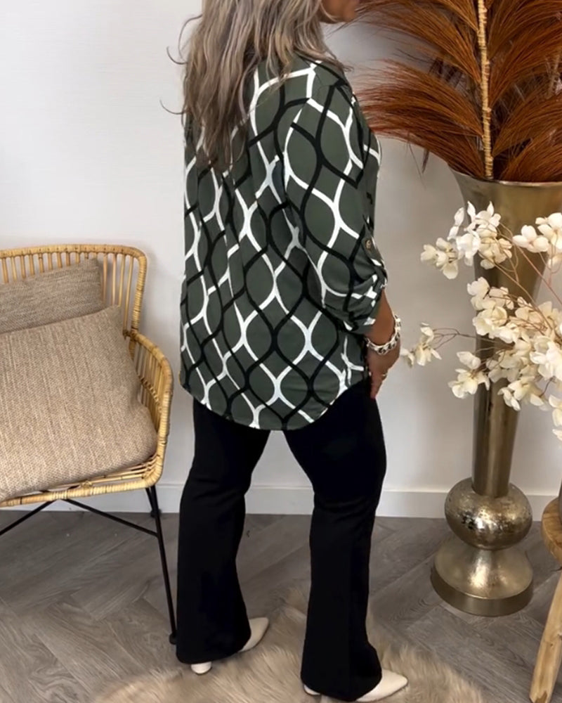 Laurel | Blouse with Graphic Print