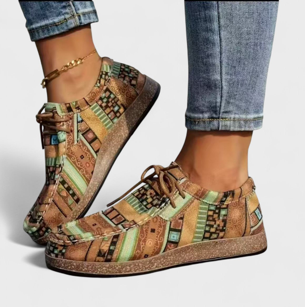 Nicole - Lightweight and Comfortable Orthopedic Sneakers