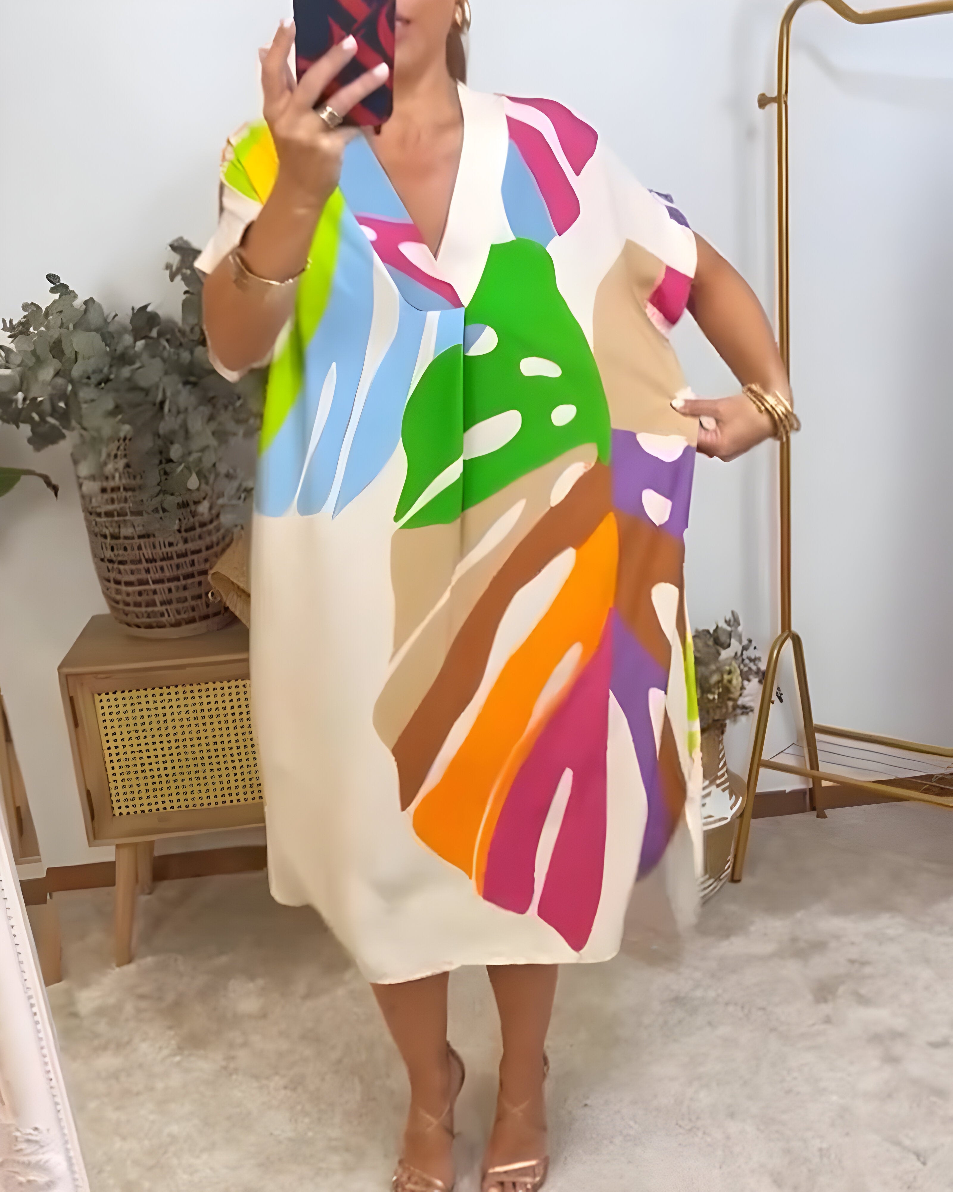 Linda | Casual Dress with Colorful Leaf Print