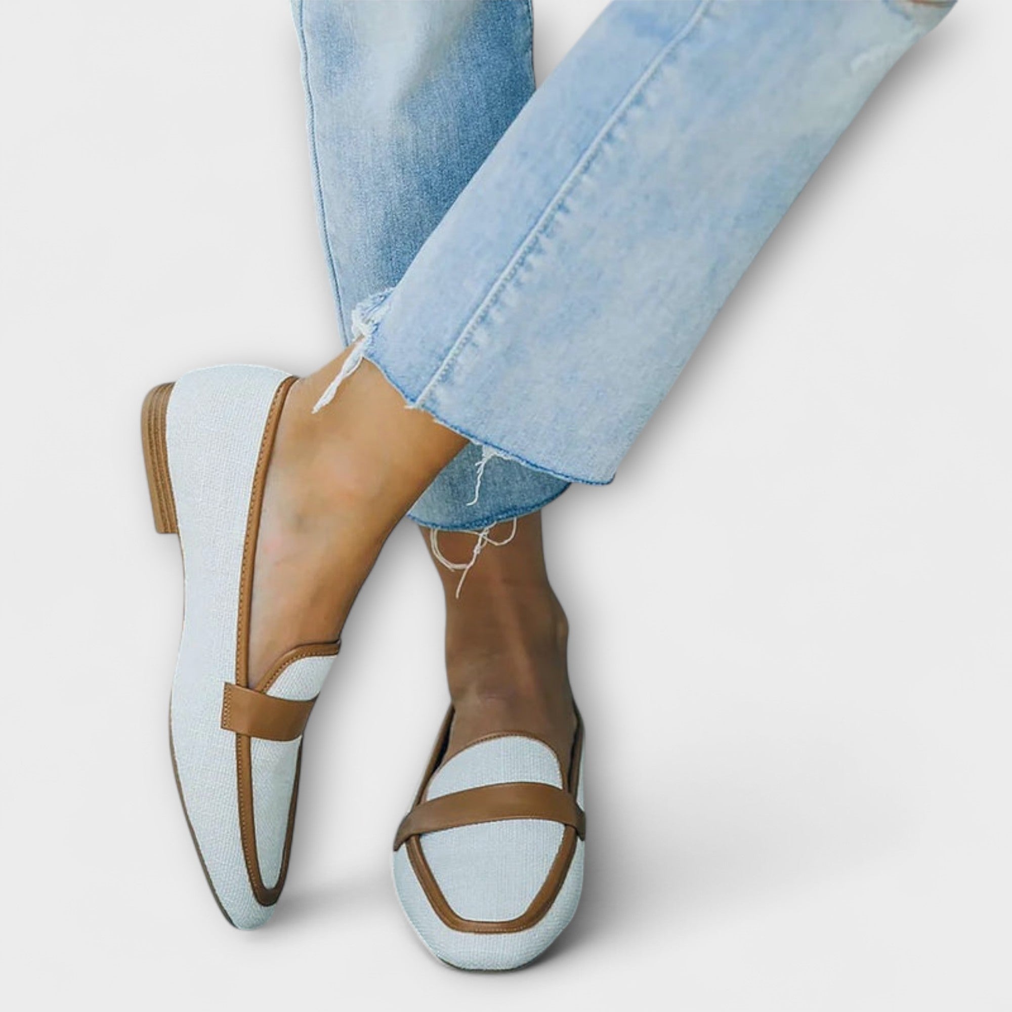 Elowen – Retro Moccasin in Casual Style