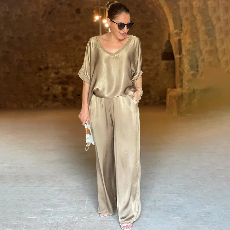 Kiara | Two-Piece Satin Set